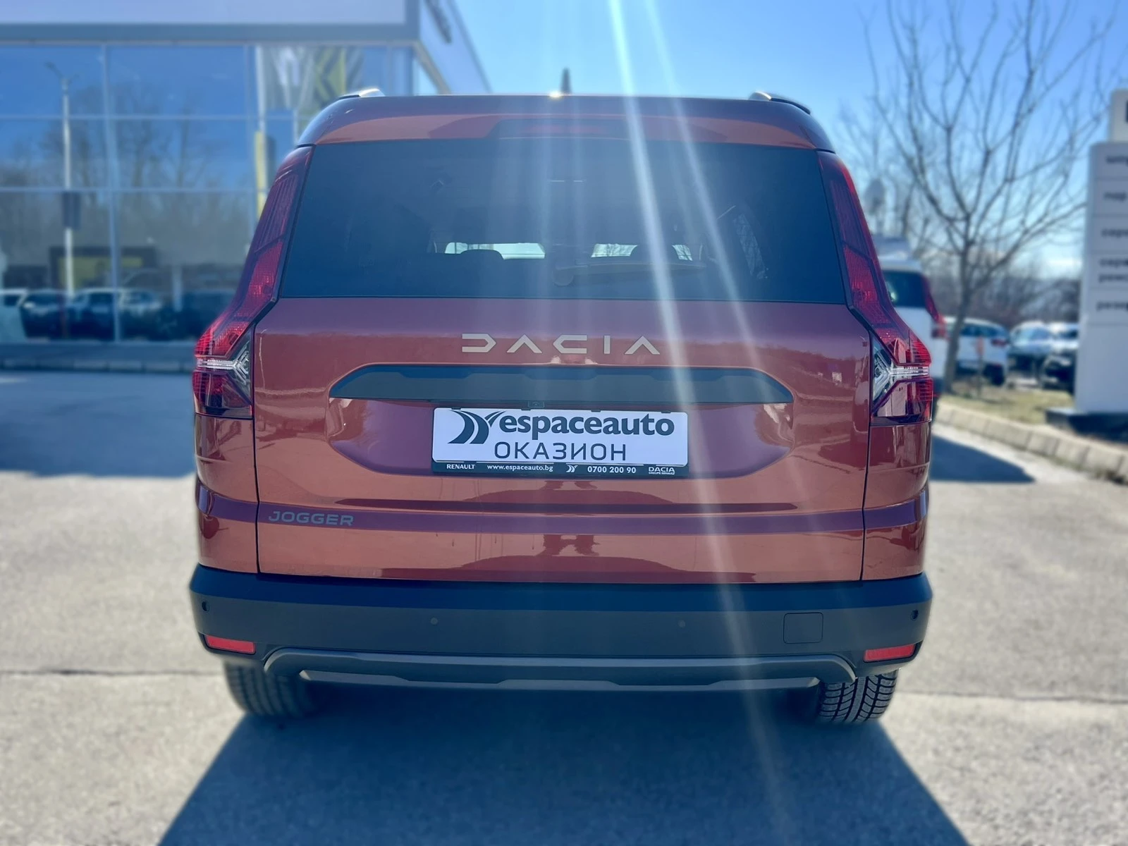 Dacia Jogger EXTREME / 1.0 TCe / Eco-G 100 / 6+ 1 / ГАРАНЦИЯ - изображение 5