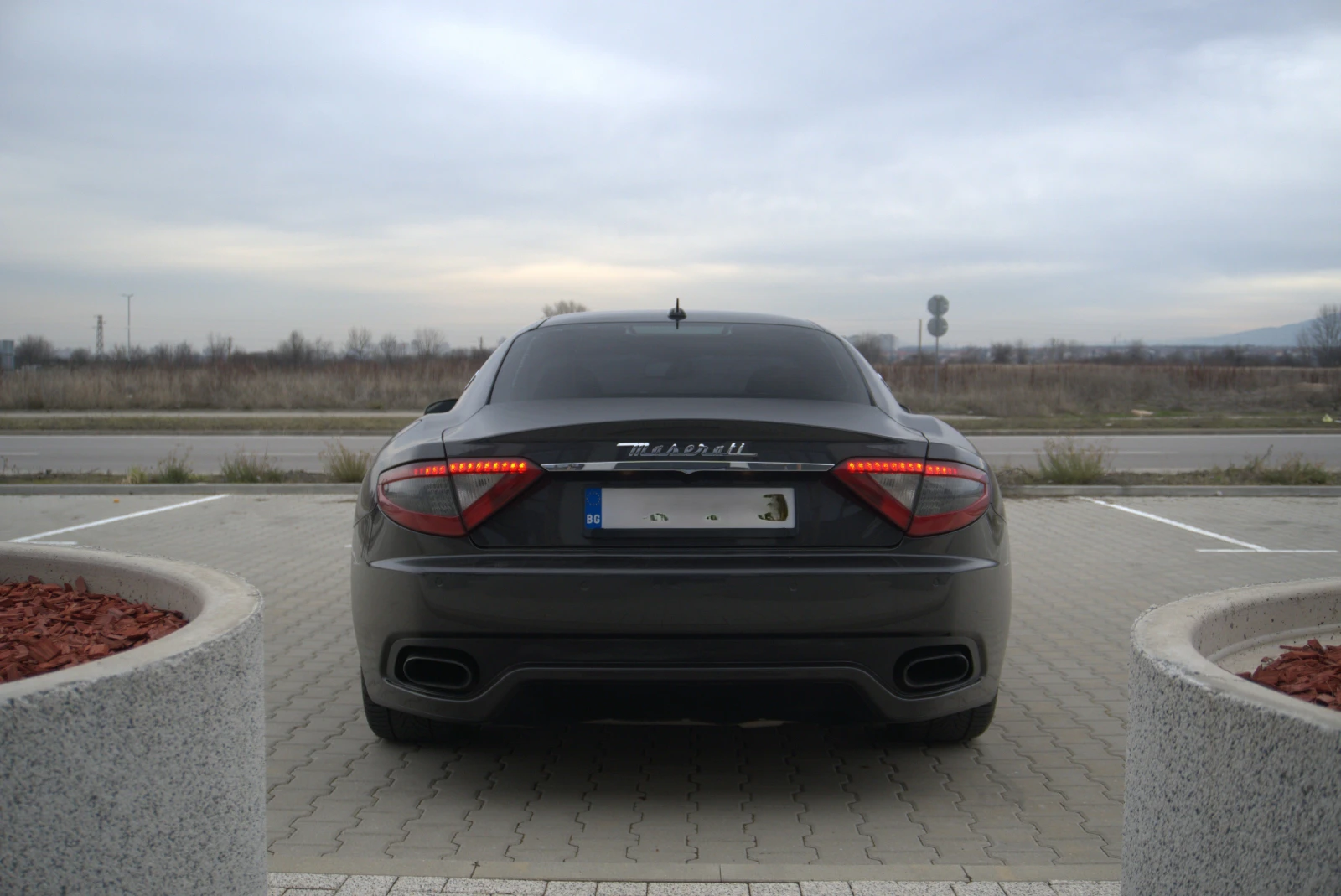 Maserati GranTurismo 4.7 Facelift, снимка 4 - Автомобили и джипове - 53679953