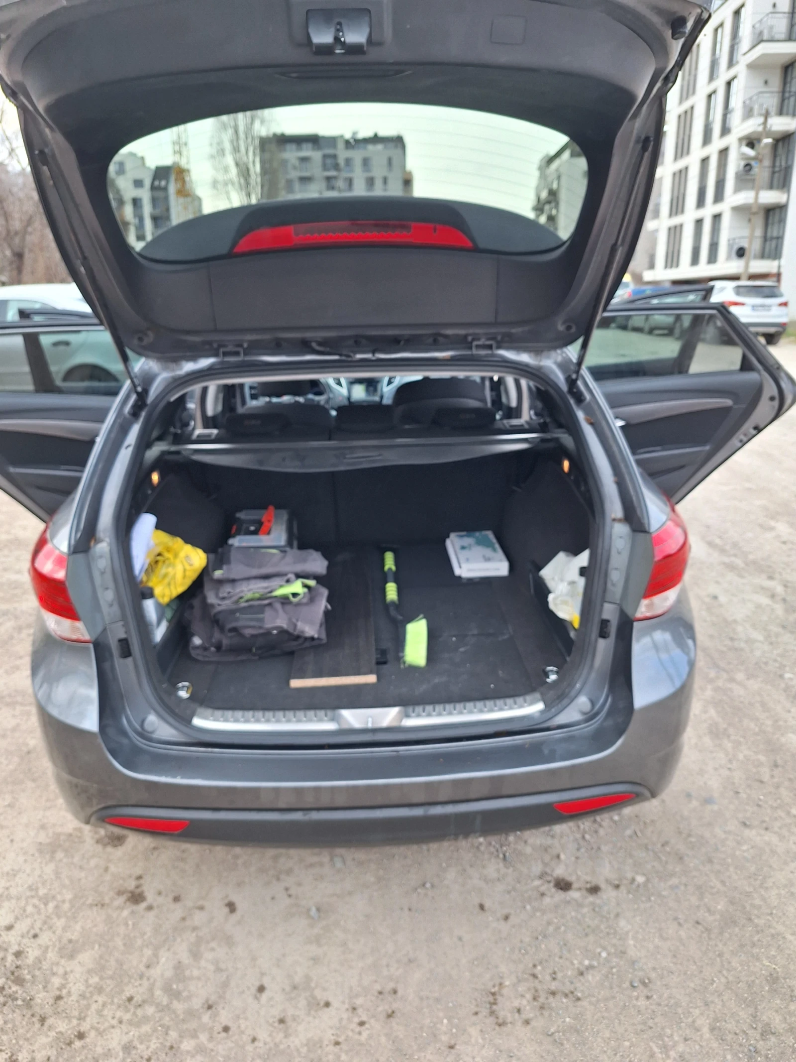 Hyundai I40 1.7 CRDI , снимка 15 - Автомобили и джипове - 53937111