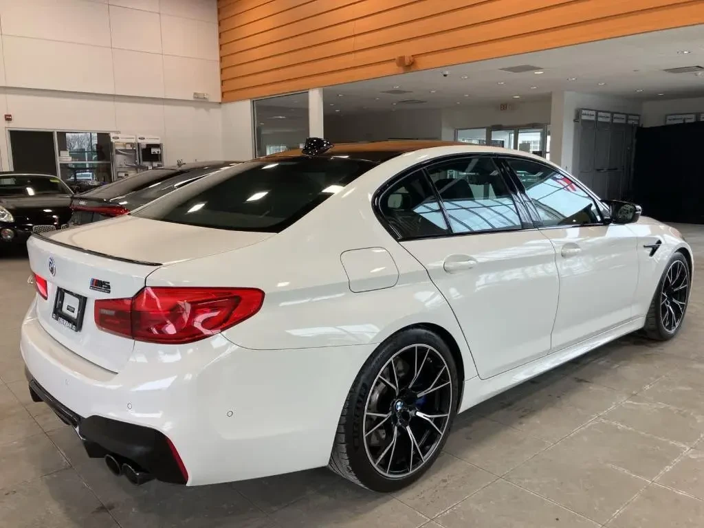 BMW M5 Competition, снимка 5 - Автомобили и джипове - 54494401
