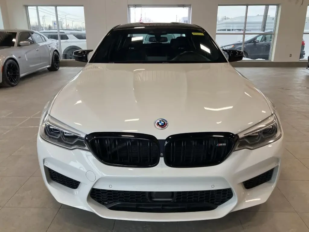 BMW M5 Competition, снимка 2 - Автомобили и джипове - 54494401