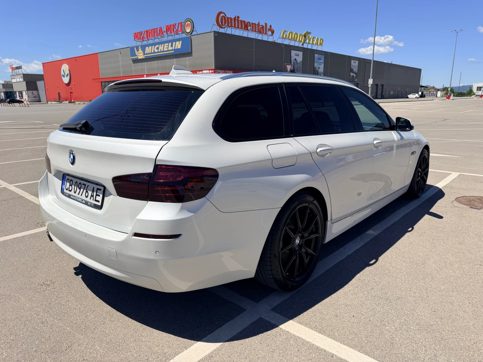 BMW 530 F11 | HUD | Full LED | Soft Close, снимка 6 - Автомобили и джипове - 54907127