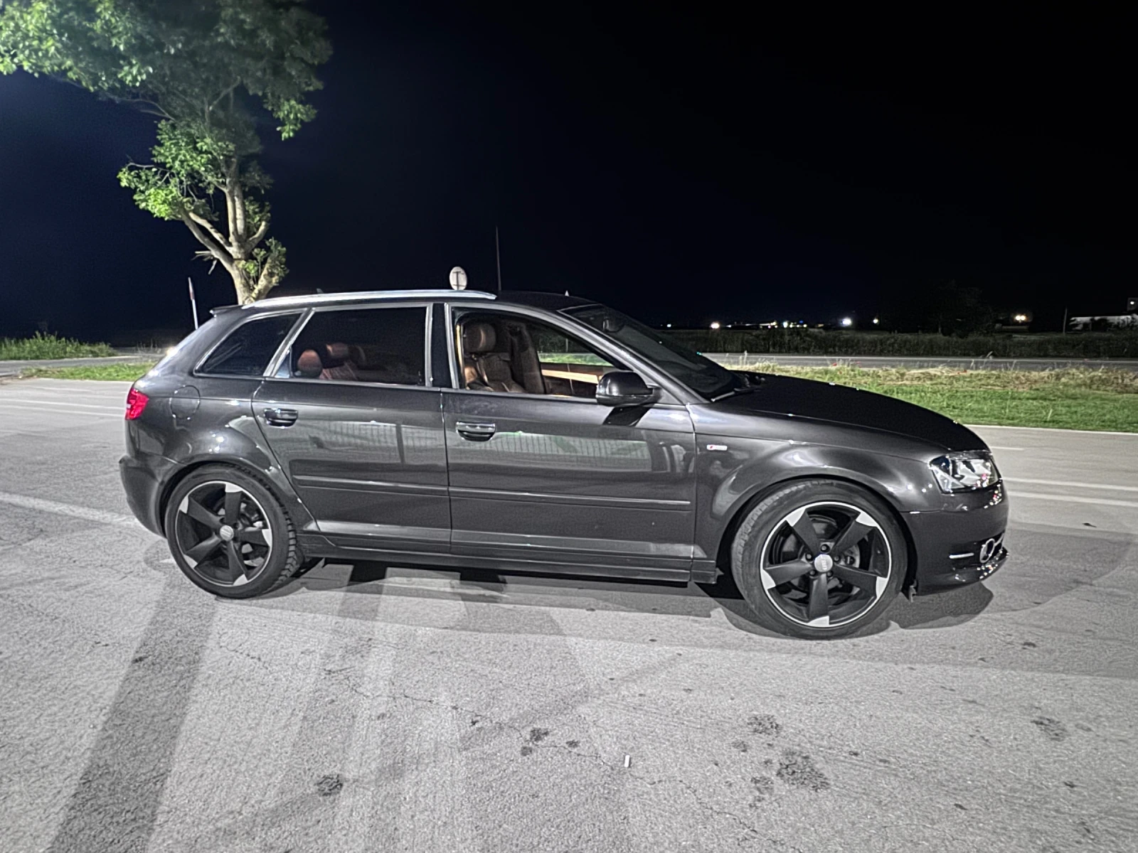 Audi A3 Sportback 1.4 tfsi S-Line, снимка 16 - Автомобили и джипове - 54793191
