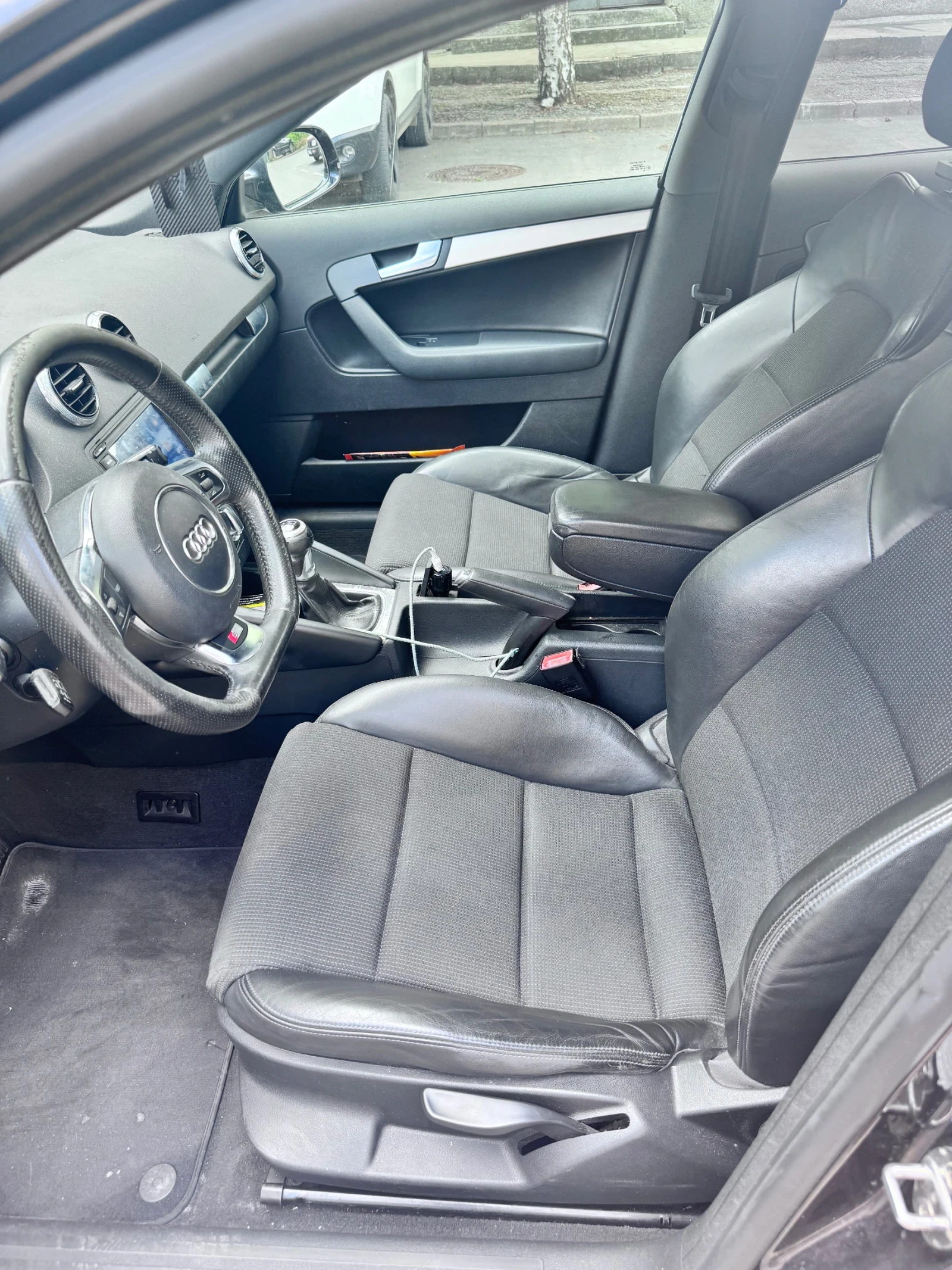 Audi A3 Sportback 1.4 tfsi S-Line, снимка 7 - Автомобили и джипове - 54793191