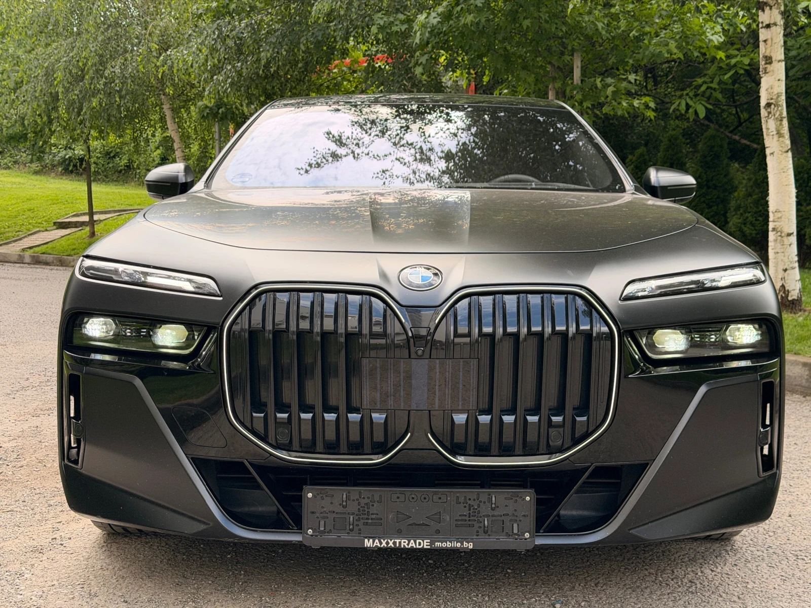 BMW 740 d / TV / LONG / SWAROVSKI / ГАРАНЦИЯ, снимка 2 - Автомобили и джипове - 54910920