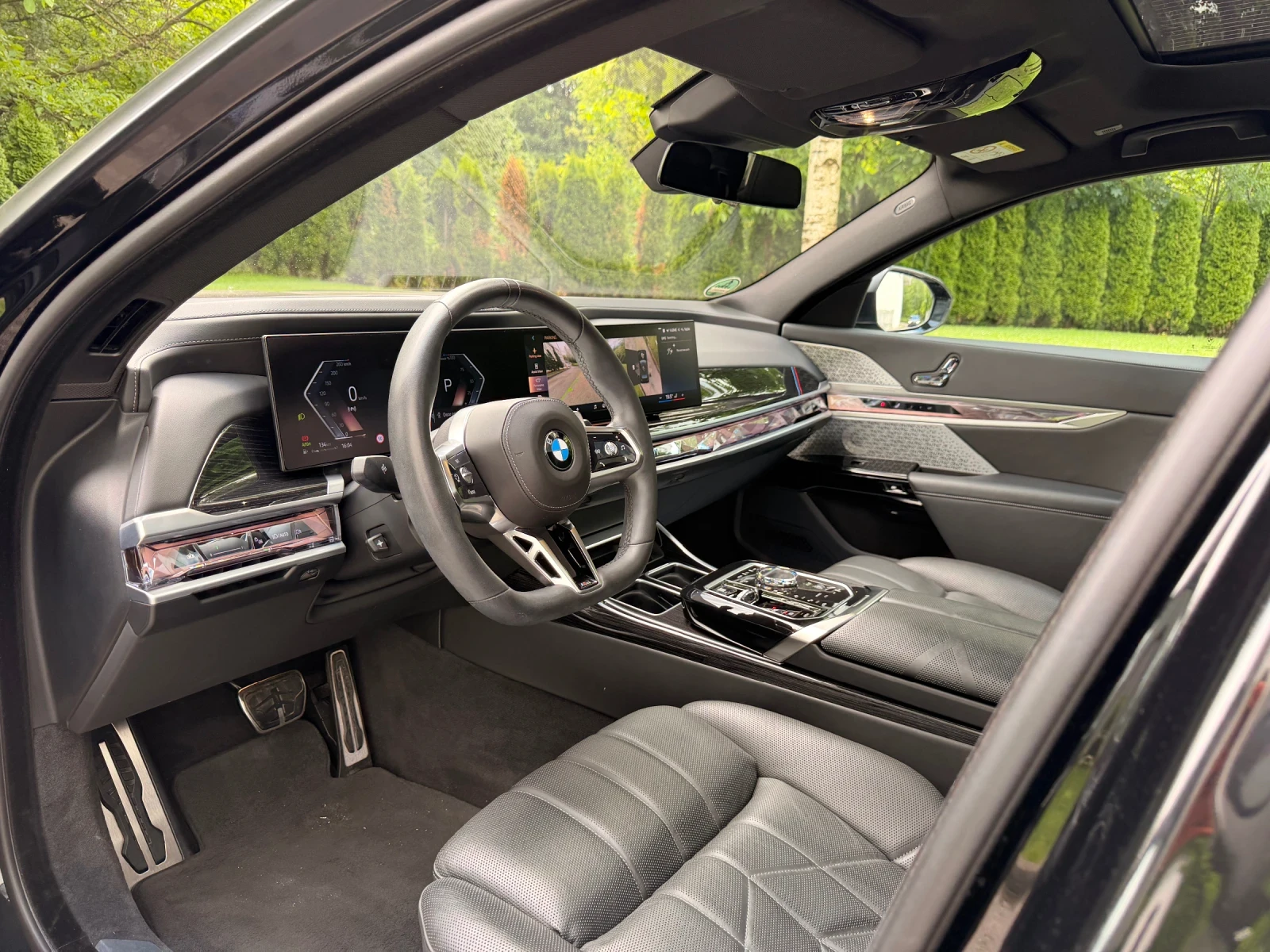 BMW 740 d / TV / LONG / SWAROVSKI / ГАРАНЦИЯ, снимка 9 - Автомобили и джипове - 54910920