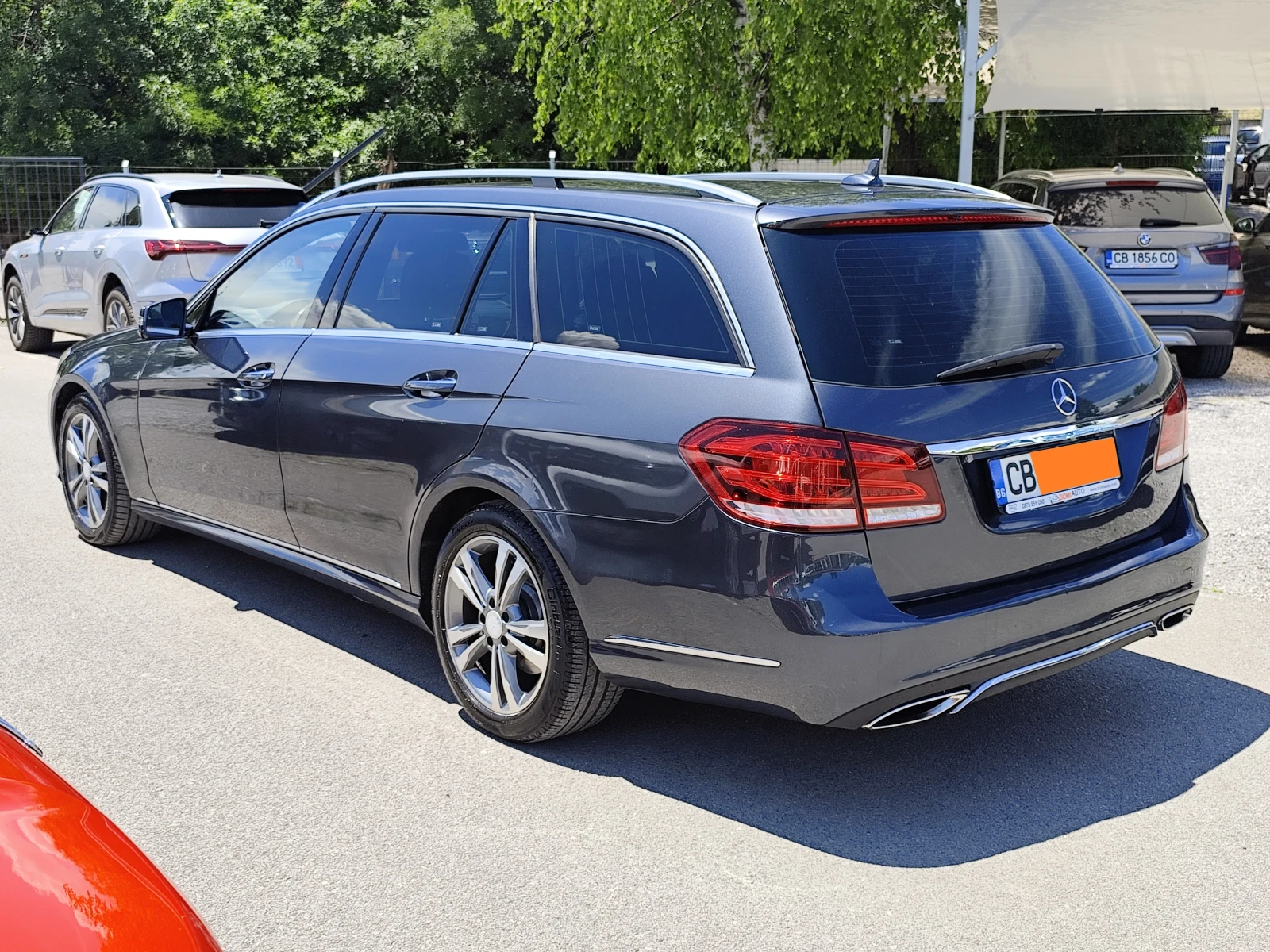 Mercedes-Benz E 300 BLUETEC 3.0D* АВТОМАТИК* LED* ШИБЕДАХ* EURO 6* , снимка 6 - Автомобили и джипове - 54943650