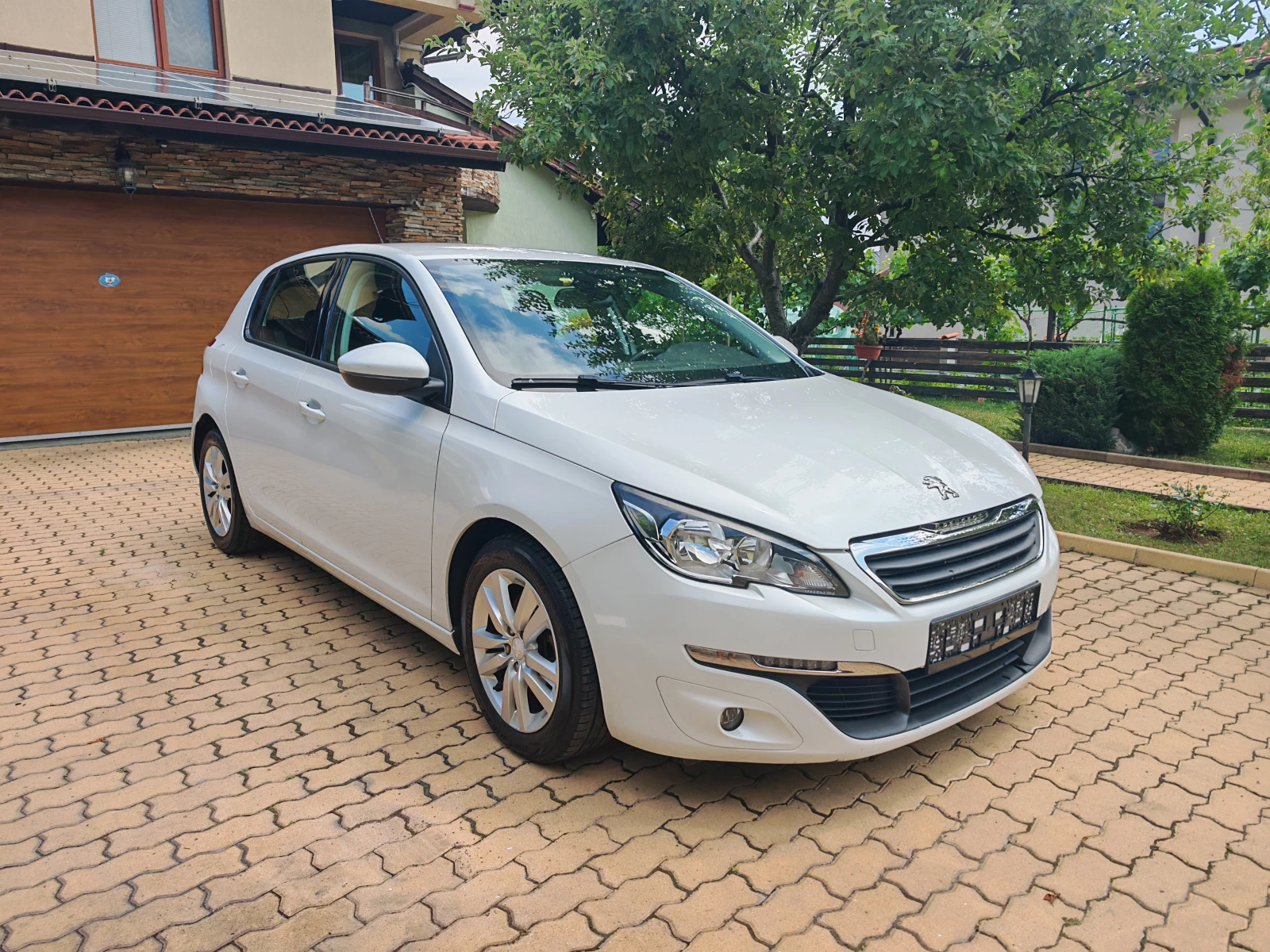 Peugeot 308 = = = 2.0 HDI-АВТОМАТИК= = = , снимка 3 - Автомобили и джипове - 55359272
