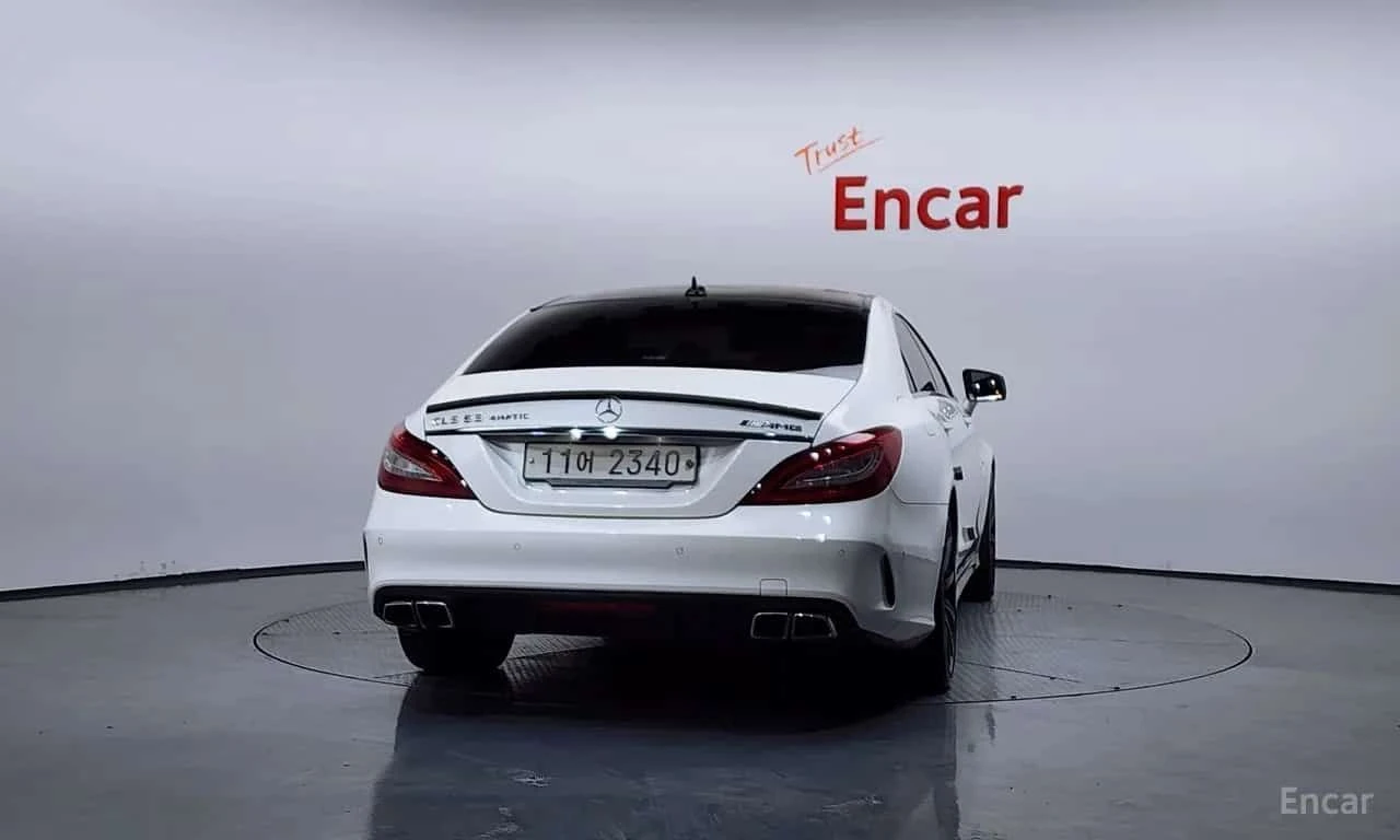 Mercedes-Benz CLS 63 AMG  4MATIC * ОПЦИЯ ЗА ФИНАНСИРАНЕ, снимка 4 - Автомобили и джипове - 55570003
