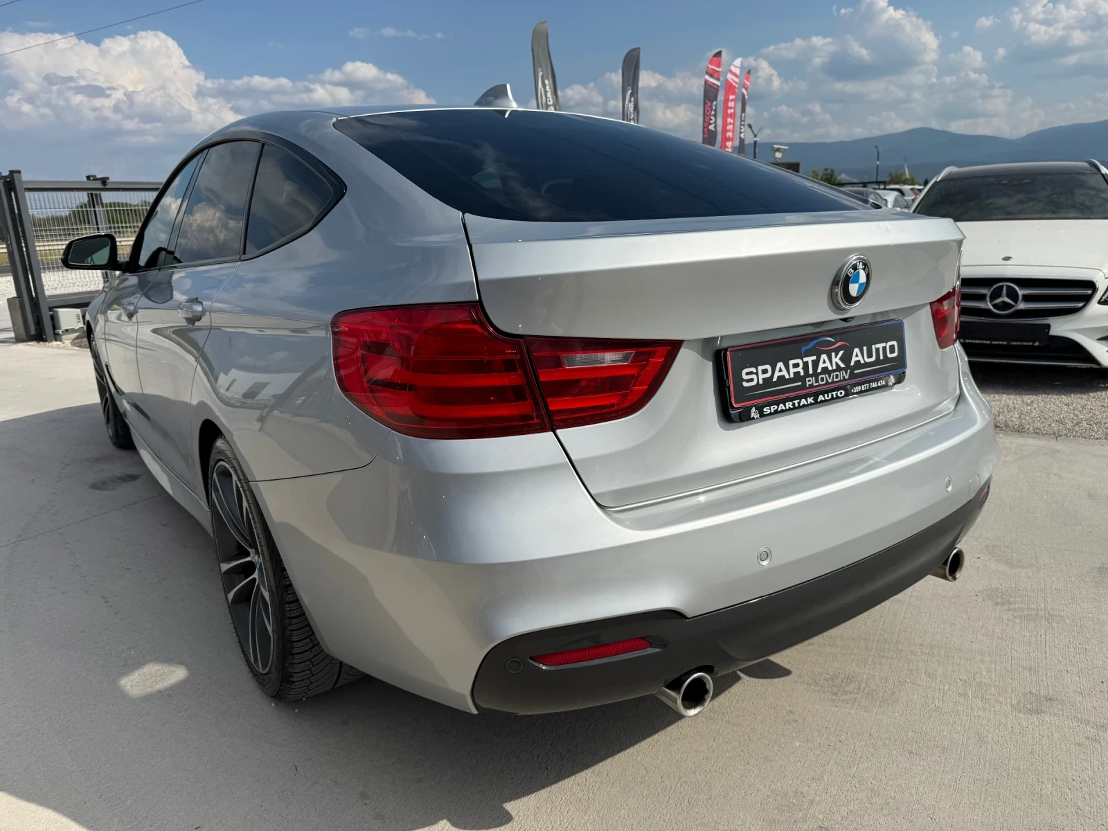 BMW 335 GT* 350к.с* 2016г* 179.000КМ* Топ Състояние* , снимка 6 - Автомобили и джипове - 55607673