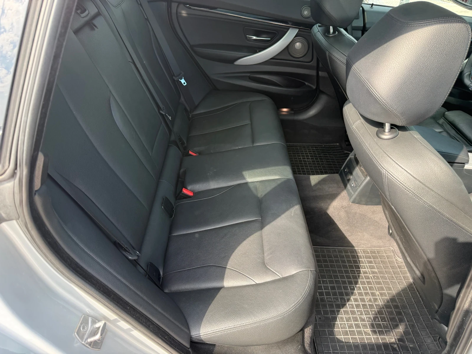 BMW 335 GT* 350к.с* 2016г* 179.000КМ* Топ Състояние* , снимка 13 - Автомобили и джипове - 55607673