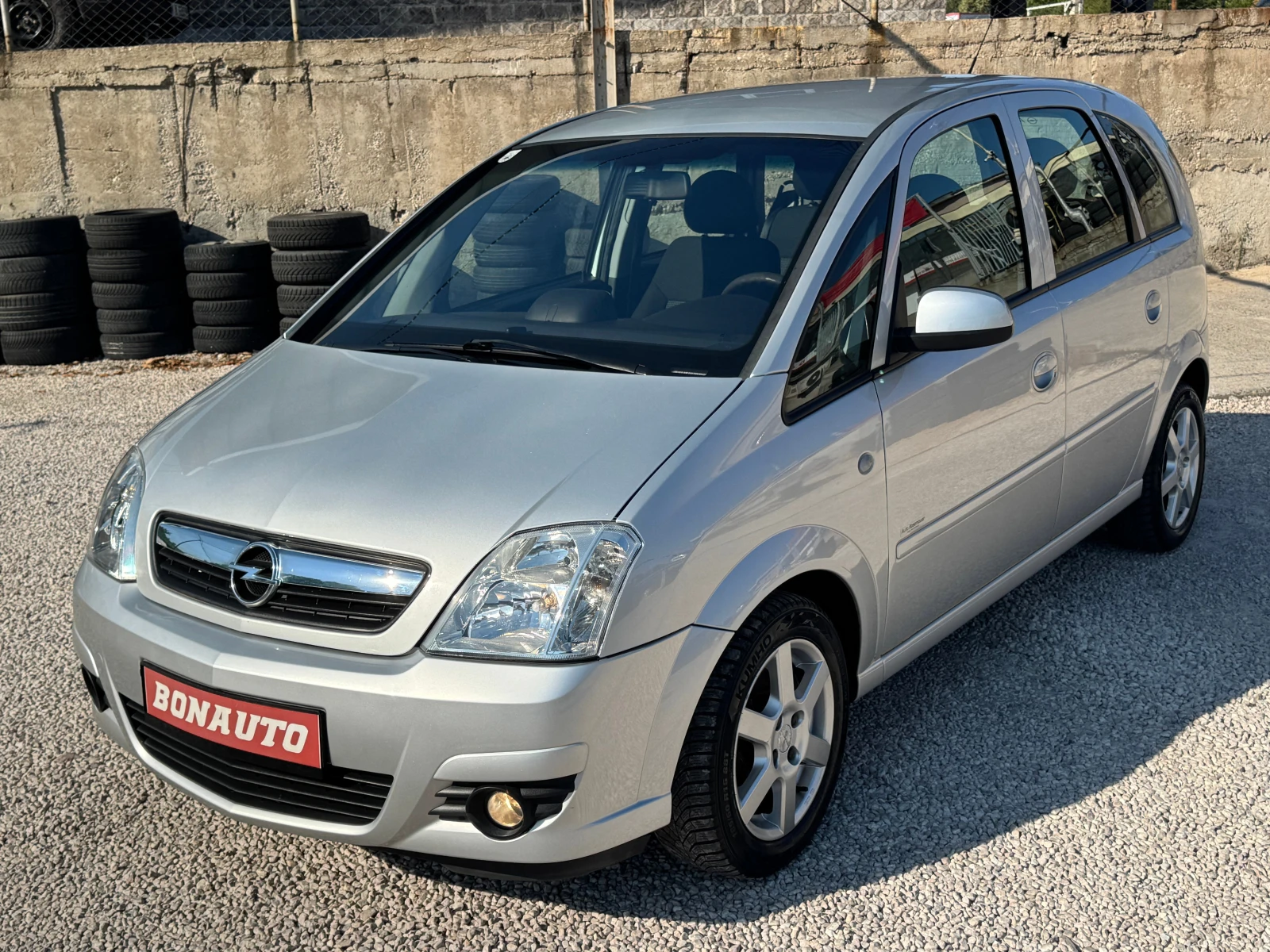 Opel Meriva 1.6i-КАТО НОВ