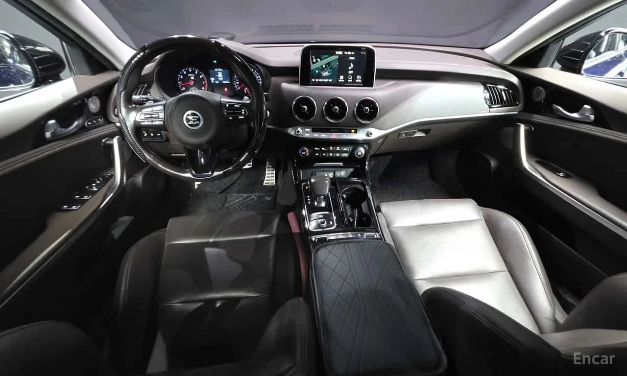 Kia Stinger * 3.3 Turbo AWD * ЦЕНА ДО БГ, снимка 7 - Автомобили и джипове - 55709507