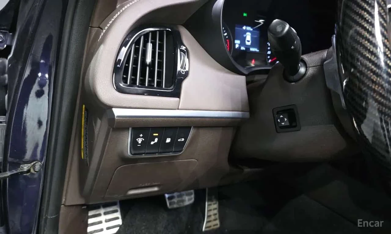 Kia Stinger * 3.3 Turbo AWD * ЦЕНА ДО БГ, снимка 14 - Автомобили и джипове - 55709507