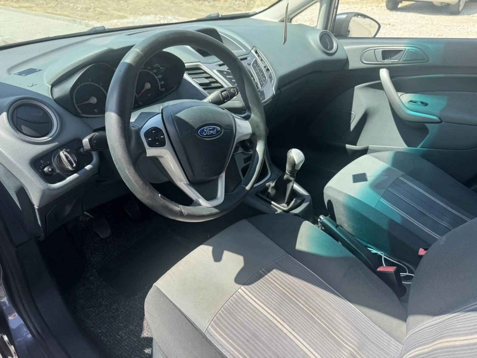 Ford Fiesta, снимка 6 - Автомобили и джипове - 55834323