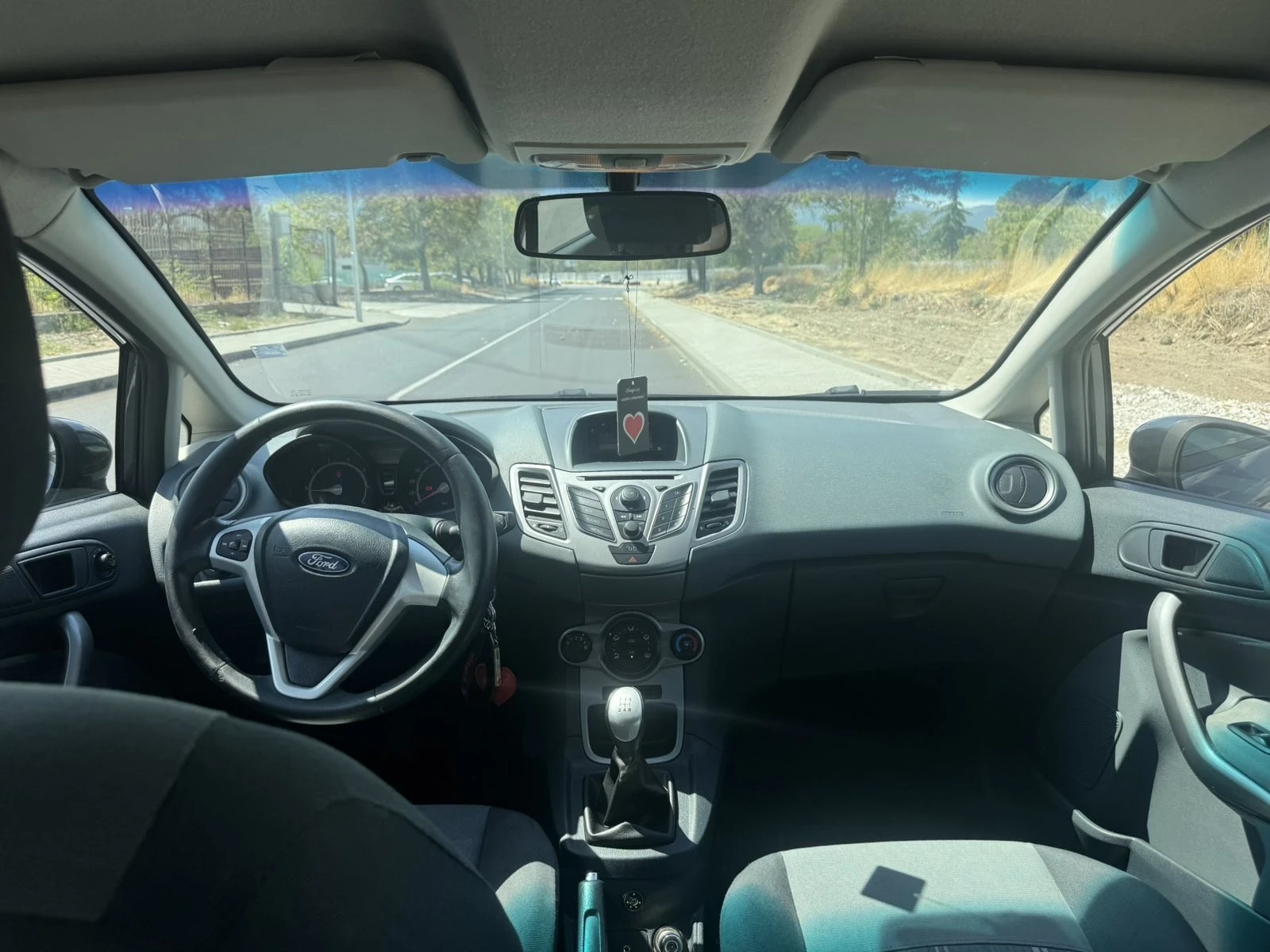 Ford Fiesta, снимка 5 - Автомобили и джипове - 55834323