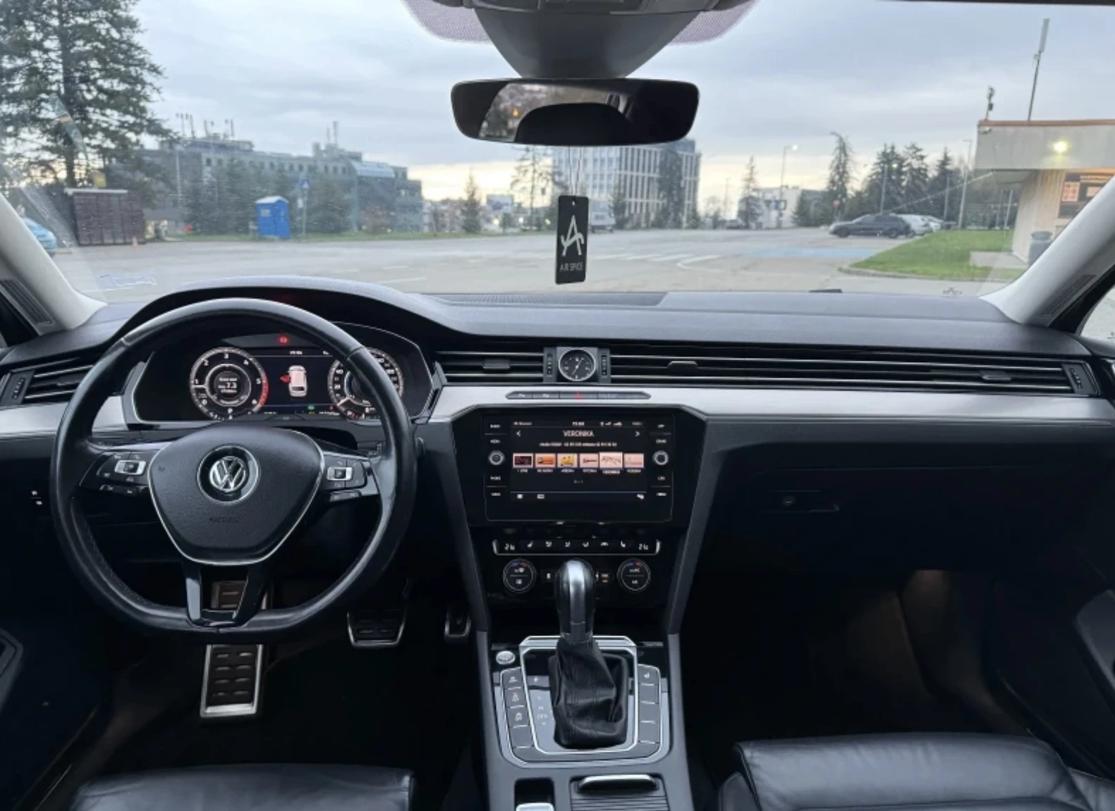 VW Passat Alltrack 2.0Tdi 190hp, снимка 7 - Автомобили и джипове - 55847561