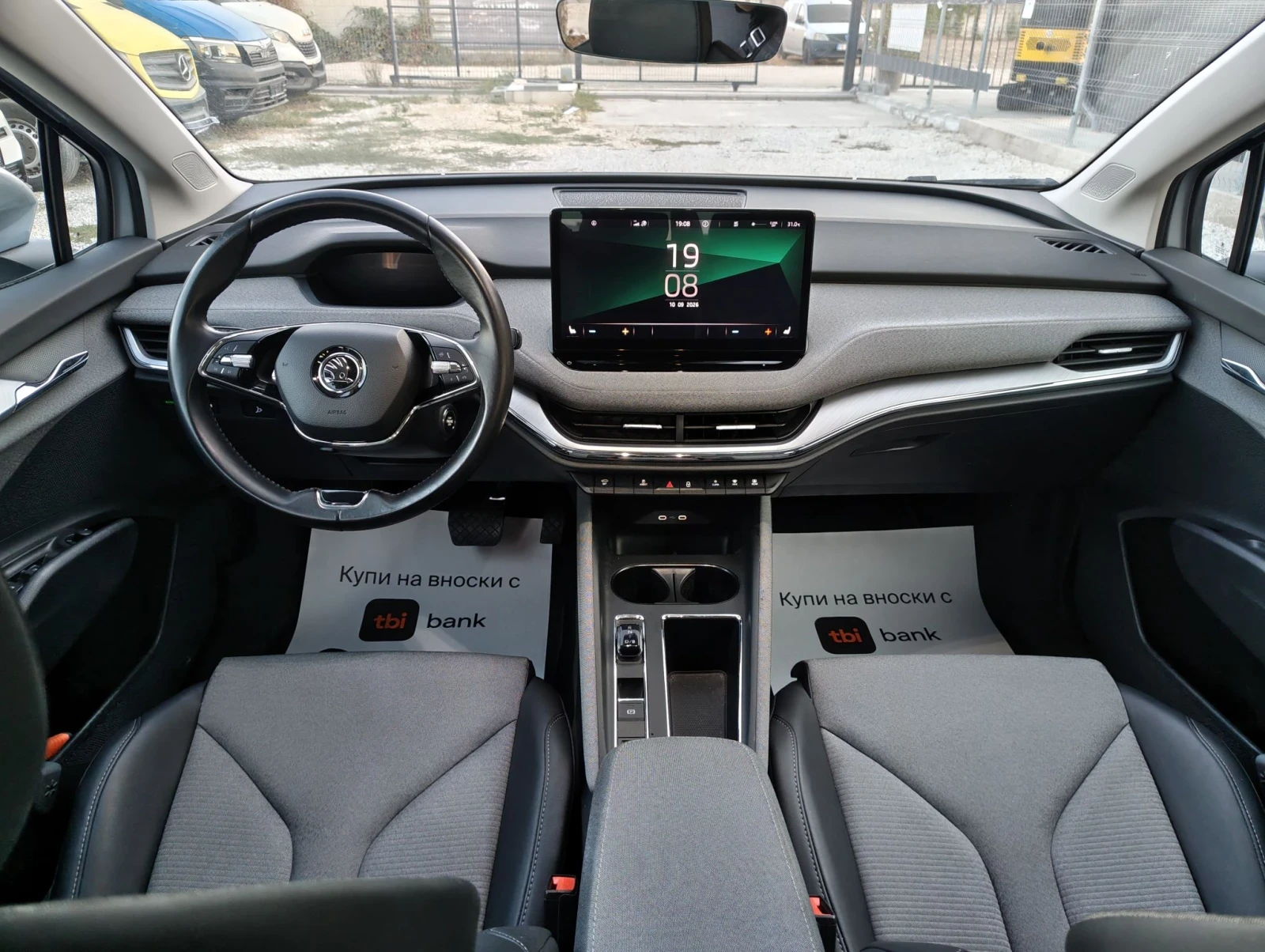 Skoda Enyaq 60 * ГАРАНЦИЯ* SOH 97%* ЛИЗИНГ , снимка 9 - Автомобили и джипове - 56024445
