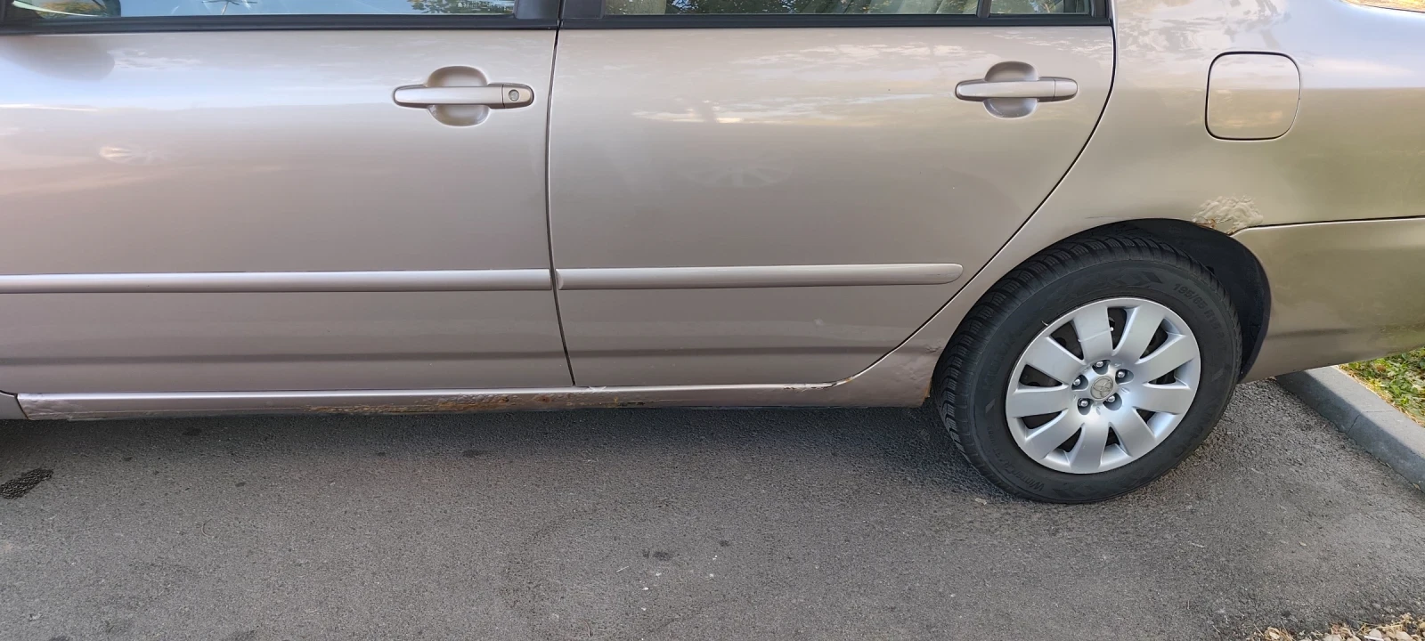 Toyota Corolla, снимка 13 - Автомобили и джипове - 56041886