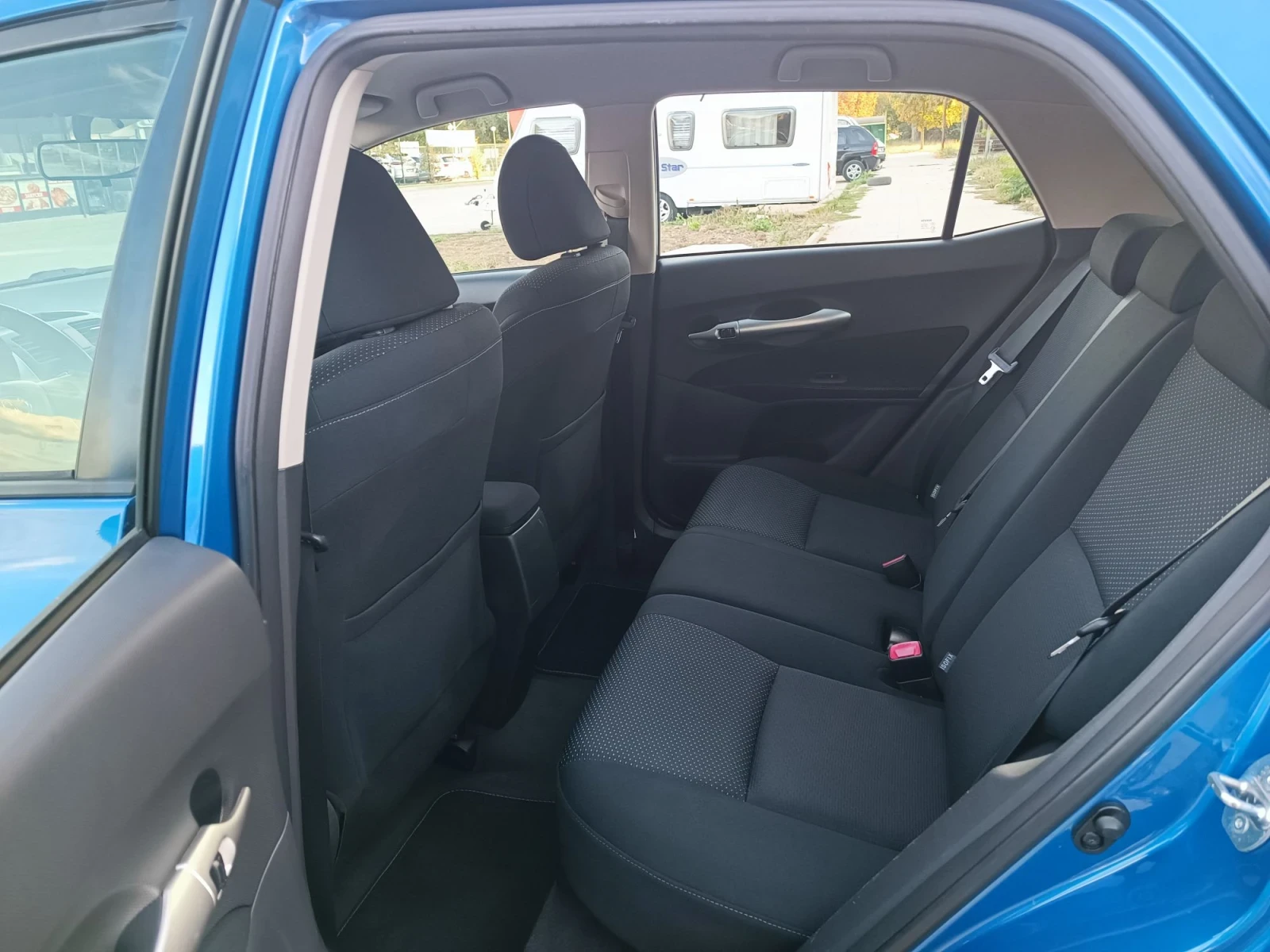Toyota Auris 1.6i-132��-���������-�����-6��-NAVI | Mobile.bg � ����������� 10