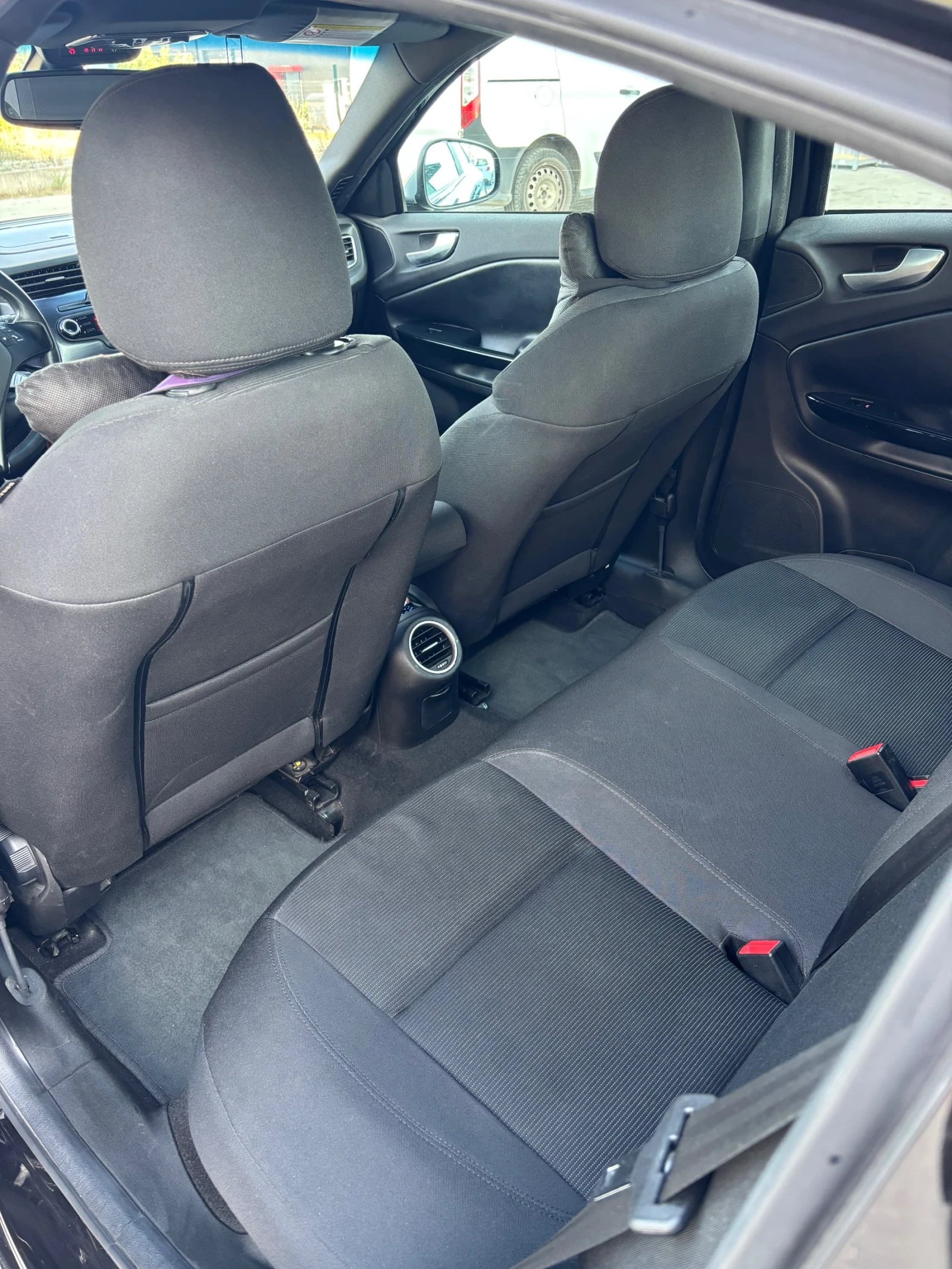 Alfa Romeo Giulietta 2.0 JTDM 140 к.с., снимка 8 - Автомобили и джипове - 56316846