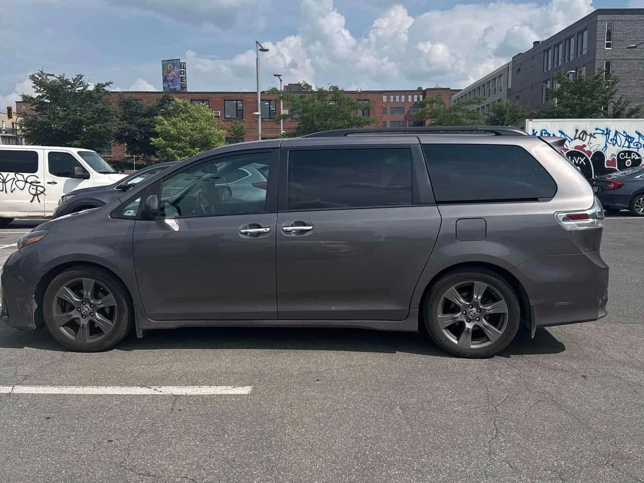 Toyota Sienna SE AWD * ��� ���������* ����* ��������* ������*    | Mobile.bg � ����������� 3