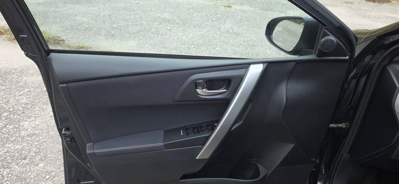 Toyota Auris 1.8 hybrid  | Mobile.bg � ����������� 14