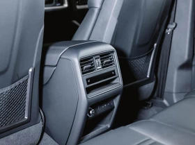 Porsche Cayenne S E-Hybrid = PASM= Гаранция  - 206750 лв. / 105709.60 € - 87162508 11