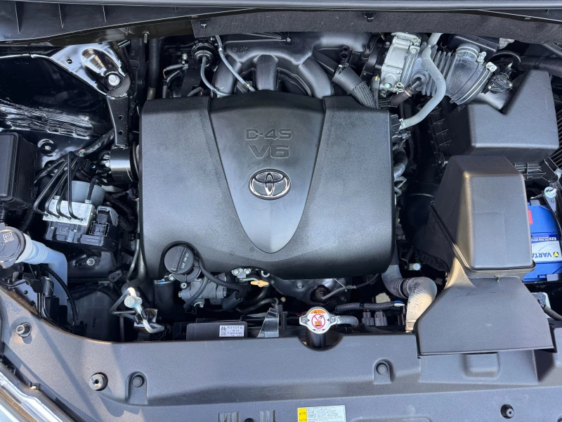 Toyota Highlander, снимка 10 - Автомобили и джипове - 52656538