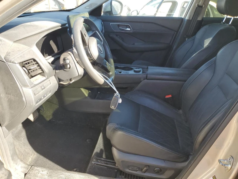 Nissan Rogue PLATINUM, снимка 7 - Автомобили и джипове - 52493716