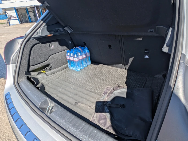 Mercedes-Benz GLA 200, снимка 5 - Автомобили и джипове - 53208004