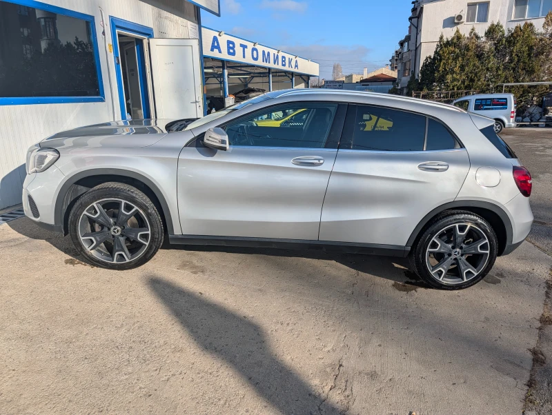 Mercedes-Benz GLA 200, снимка 3 - Автомобили и джипове - 53208004