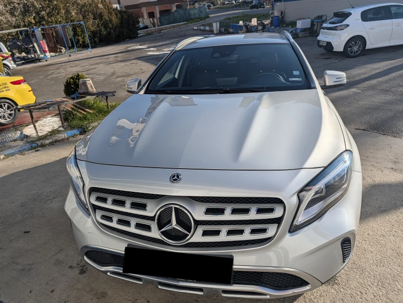 Mercedes-Benz GLA 200, снимка 2 - Автомобили и джипове - 53208004