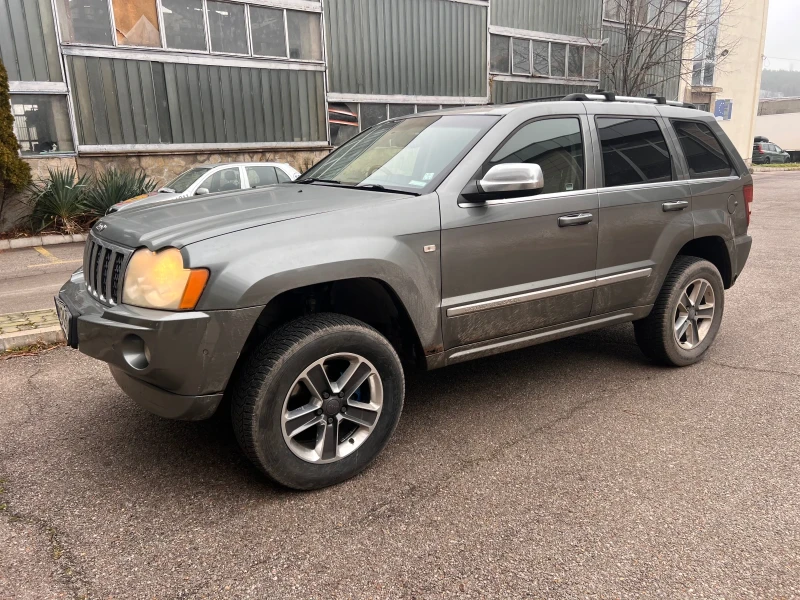 Jeep Grand cherokee 5.7 hemi overland, снимка 4 - Автомобили и джипове - 53209114