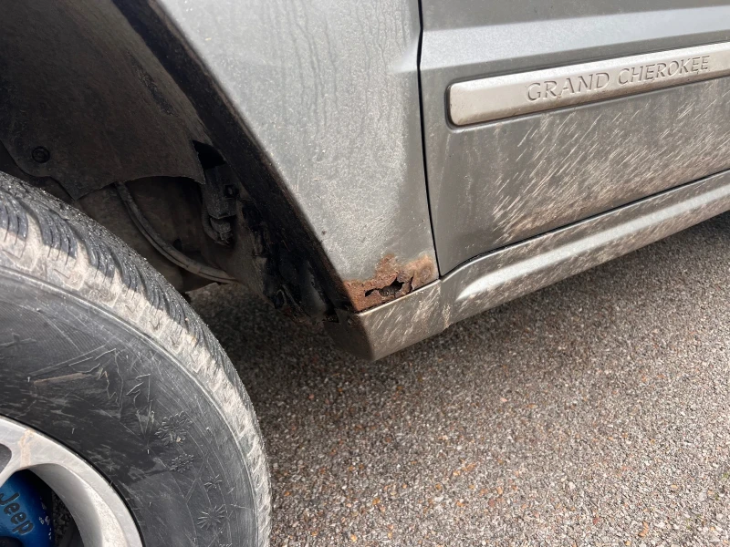 Jeep Grand cherokee 5.7 hemi overland, снимка 5 - Автомобили и джипове - 53209114