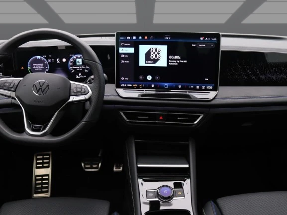 VW Tiguan 1.5 TFSIe = R-Line = Гаранция, снимка 7 - Автомобили и джипове - 52836725