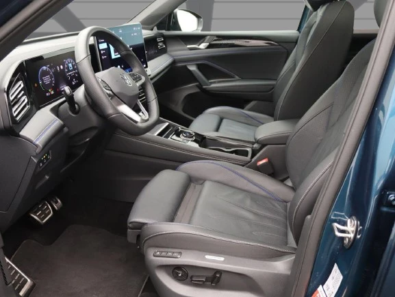 VW Tiguan 1.5 TFSIe = R-Line = Гаранция, снимка 6 - Автомобили и джипове - 52836725