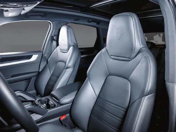 Porsche Cayenne S E-Hybrid = PASM= Гаранция , снимка 5 - Автомобили и джипове - 52929738