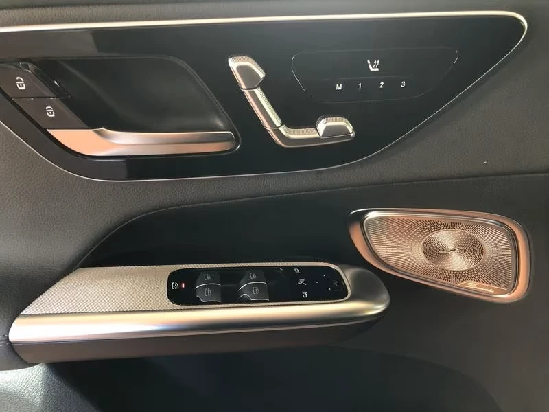 Mercedes-Benz GLC 300d* 4M* BURMESTER* MEMORY* DISTR*  | Mobile.bg � ����������� 4