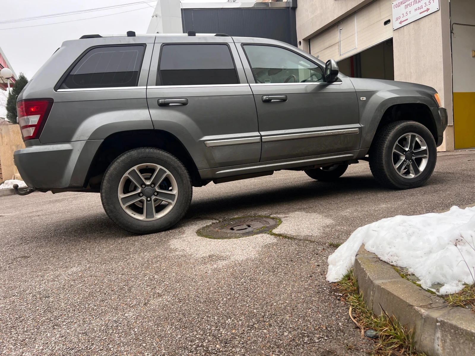 Jeep Grand cherokee 5.7 hemi overland, снимка 1