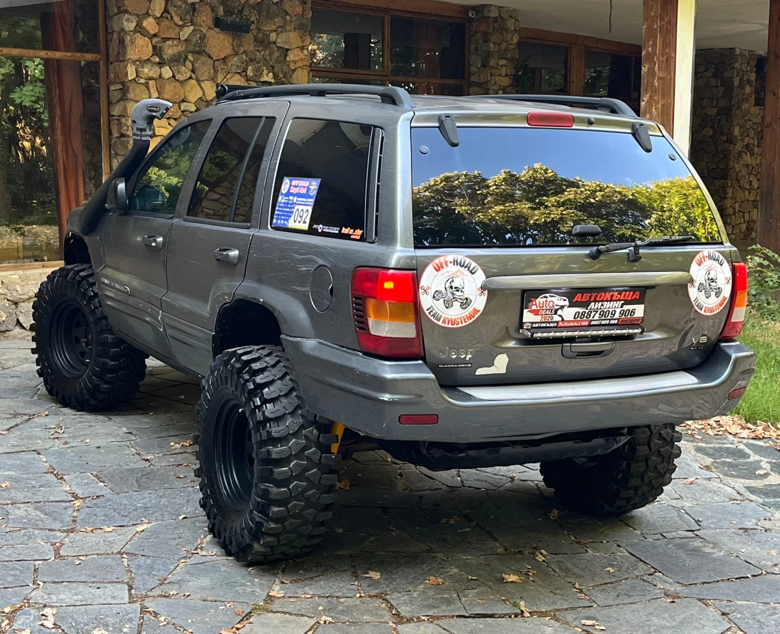 Jeep Grand cherokee 4.7HO* QUADRA DRIVE* ГАЗ* ОТЛИЧЕН* СОБСТВЕН ЛИЗИНГ - изображение 9