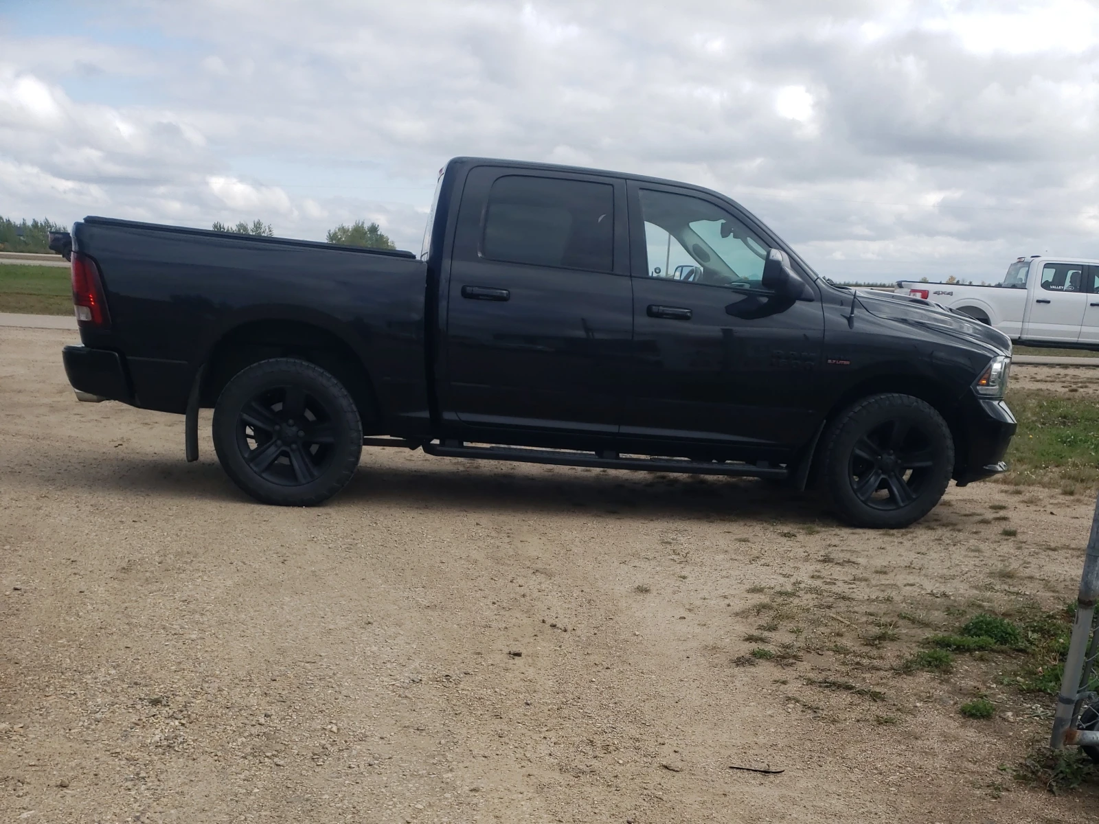 Dodge RAM 1500 CARFAX* БЕЗ ПЪРВОНАЧАЛНА - изображение 3
