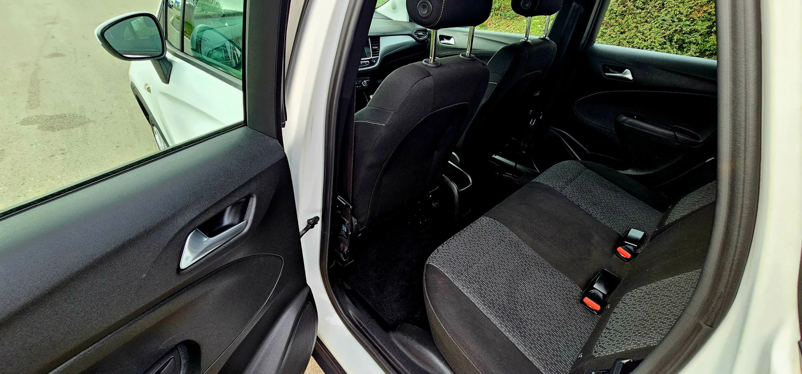 Opel Crossland X 1.25 GPL  | Mobile.bg   10