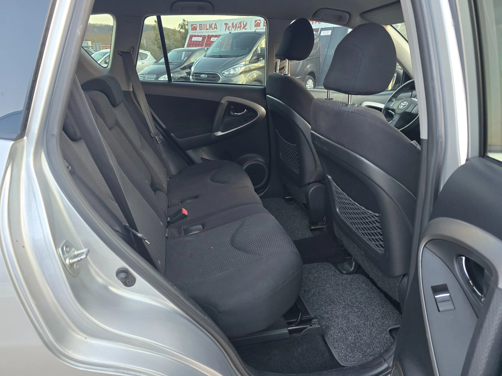 Toyota Rav4 2.2D4D/136PS/NAVI, снимка 10 - Автомобили и джипове - 53830567