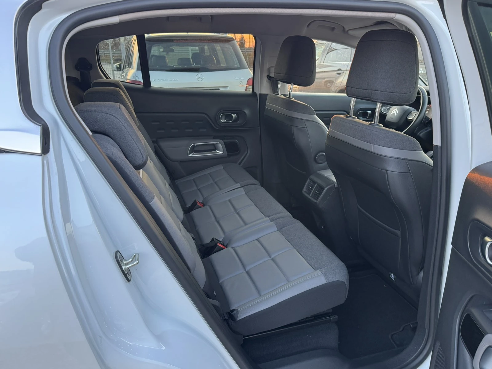 Citroen C5 Aircross 2.0HDI, снимка 14 - Автомобили и джипове - 53864069