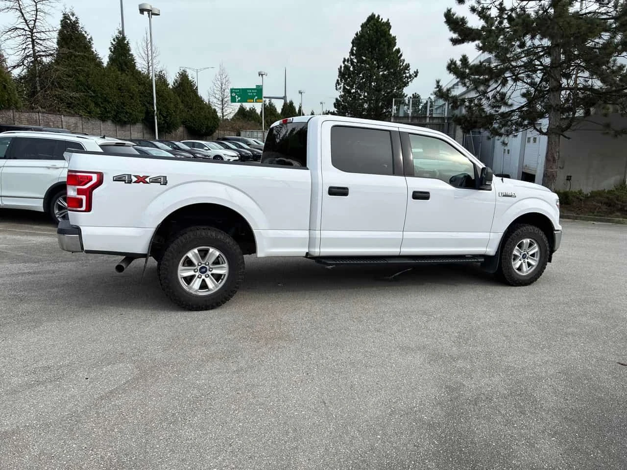 Ford F150 * 4WD SuperCrew Box * ЕЛ.СЕДАЛКИ* KEYLESS* , снимка 3 - Автомобили и джипове - 53954860