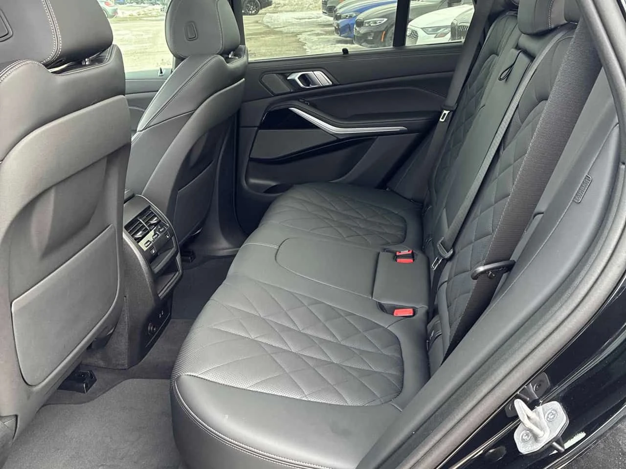 BMW X5 * xDrive40i * PANO* KEYLESS* ПОДГРЕВ* , снимка 17 - Автомобили и джипове - 54412239