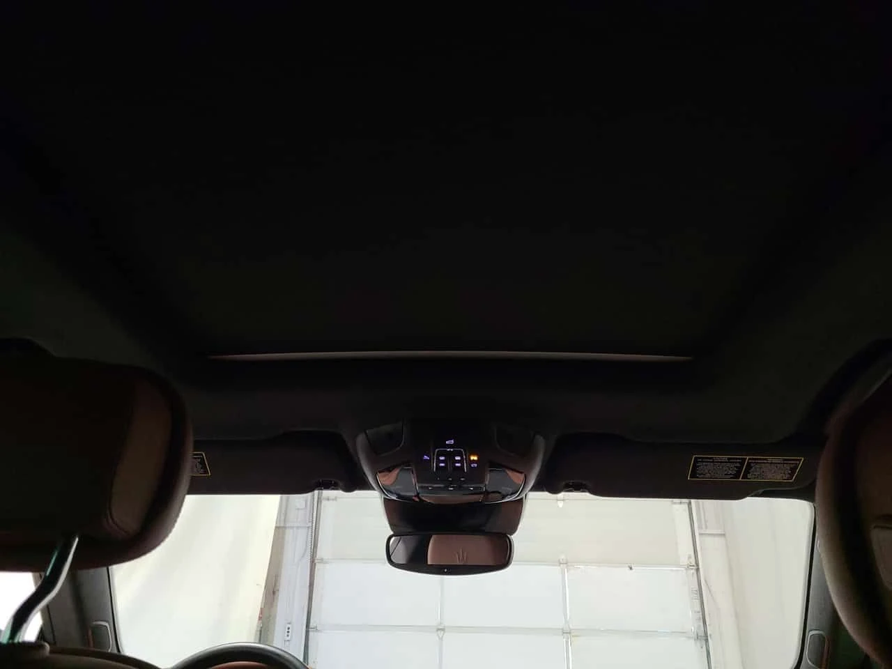 Maserati Levante MODENA| PANO| 360CAM| ОБДУХВАНЕ| 2 KЛЮЧА| , снимка 15 - Автомобили и джипове - 54766164