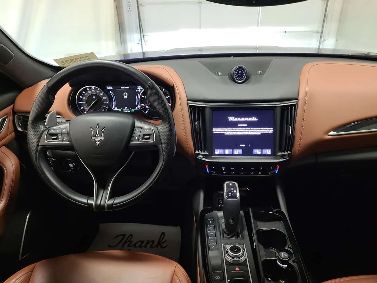 Maserati Levante MODENA| PANO| 360CAM| ОБДУХВАНЕ| 2 KЛЮЧА| , снимка 10 - Автомобили и джипове - 54766164