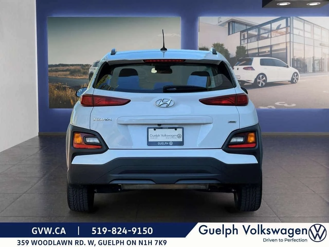 Hyundai Kona * 2.0L Essential | One Owner * CARFAX * ЦЕНА ДО БГ, снимка 3 - Автомобили и джипове - 55380971